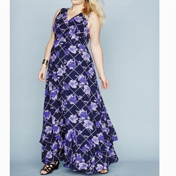 Dresses & Skirts - NWT 14/16  Maxi dress with flyaway